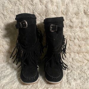 Black fringe booties